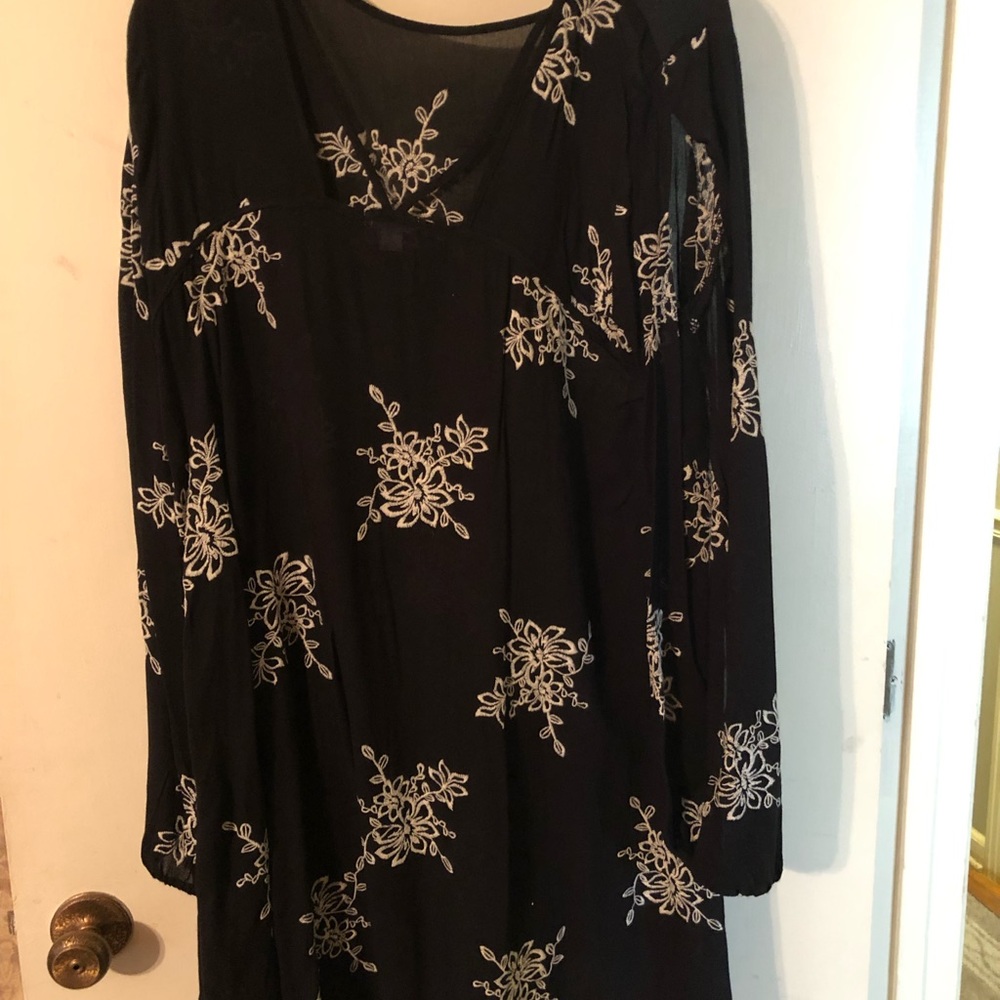 Swing top